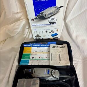 Dremel Multi-Tool with Variable Speed - Gray